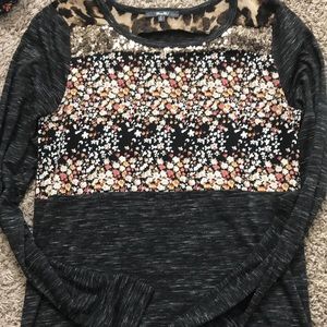Miss Me top size small